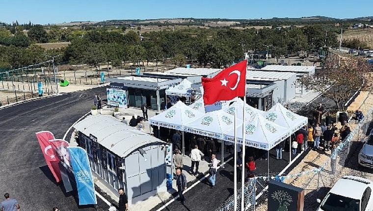 Nilüfer'de sahipsiz hayvanlar için “Umut Ağacı" açıldı