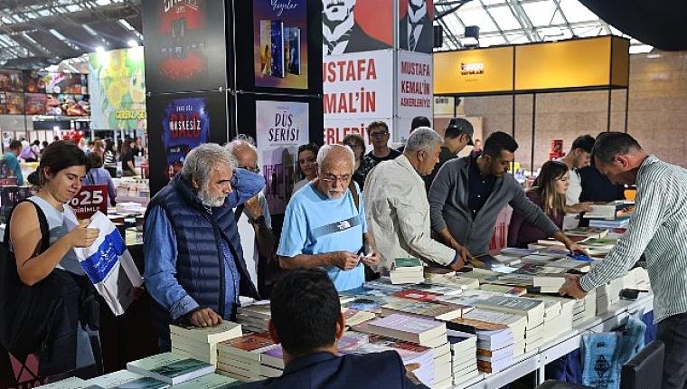 16. Antalya Kitap Fuarı kapılarını açtı