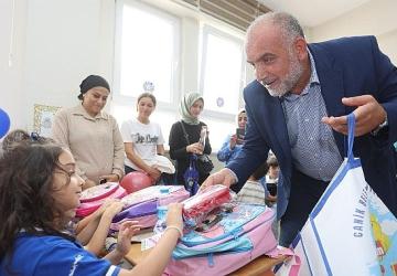 Tüm Öğrencilerin Çanta ve Kırtasiye Seti Canik Belediyesi'nden!