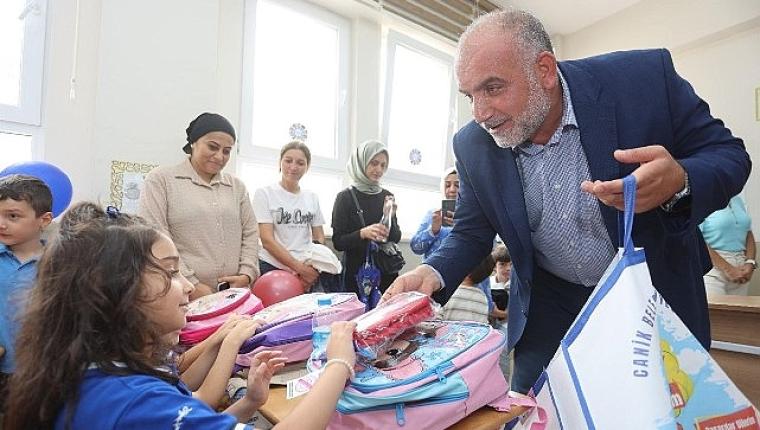 Tüm Öğrencilerin Çanta ve Kırtasiye Seti Canik Belediyesi'nden!