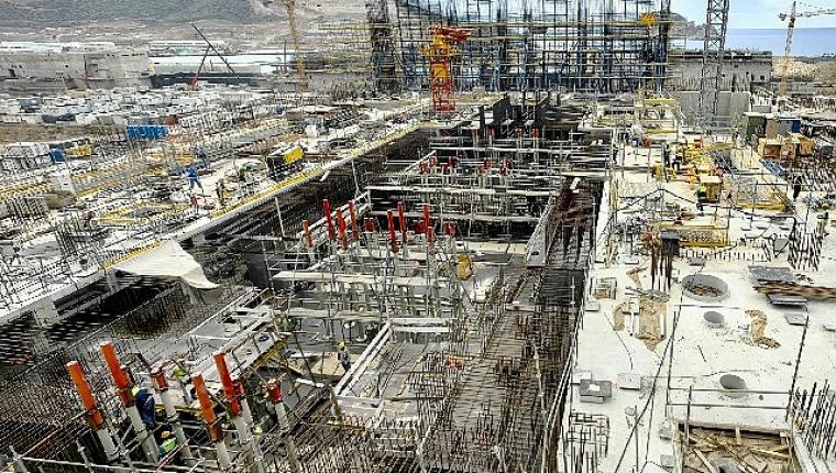 Akkuyu NGS'nin 4. güç ünitesinde makine dairesi binası plakasının beton dökme çalışmaları tamamlandı