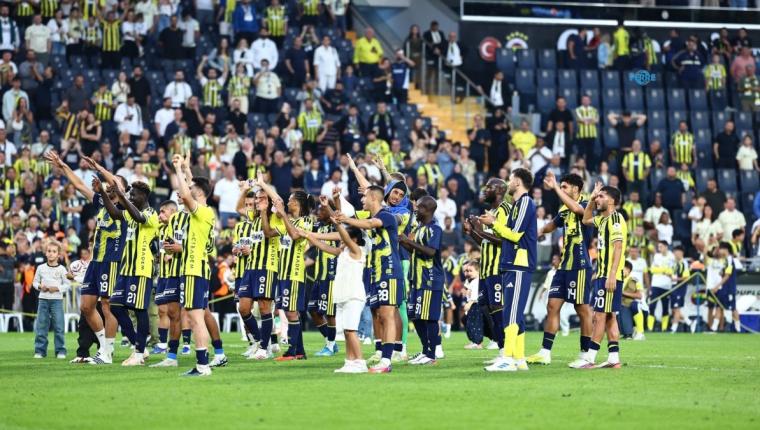 Fenerbahçe’den sahasında 8-0’lık galibiyet: Muriqi ve Greenwood’dan altı gol
