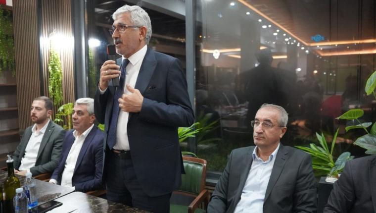 Başkan Hallaç: Vatandaşın siyasi görüşüne değil, hizmete odaklanın