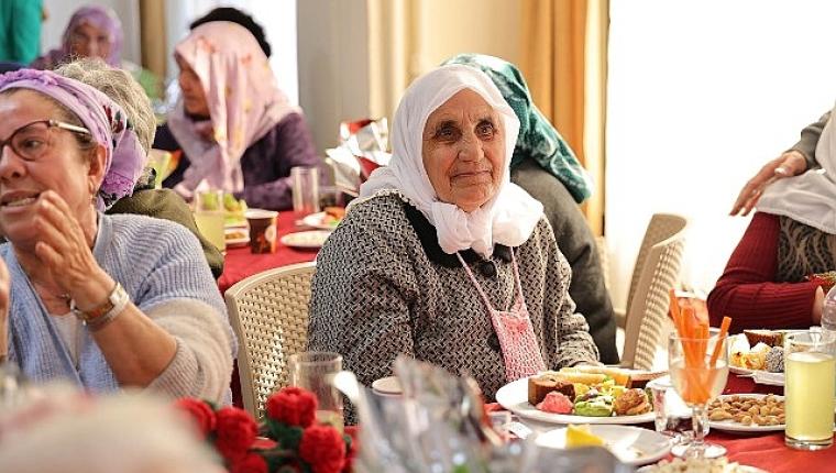 Keçiören'de Dünya Yaşlılar Günü Dolu Dolu Kutlandı
