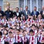 Yeniceköy'de 750 Öğrenci İnegölspor Formasına Kavuştu