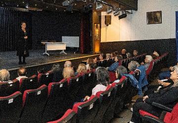 3. Yaş Üniversitesi'nde ders zili çaldı