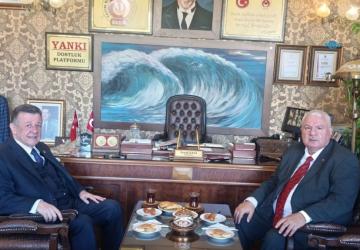 Gazetecilere yeşil pasaport için ortak girişim