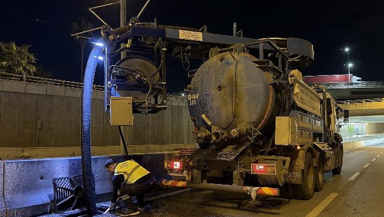 ASAT altgeçitlerde gece mesaisine devam ediyor