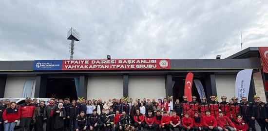 Evinde çıkan yangında zor anlar yaşamıştı; “Varlığınız daim olsun"