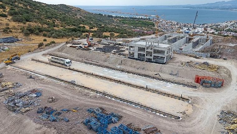 İzmir'in üçüncü büyük arıtma tesisi Dikili'de yükseliyor