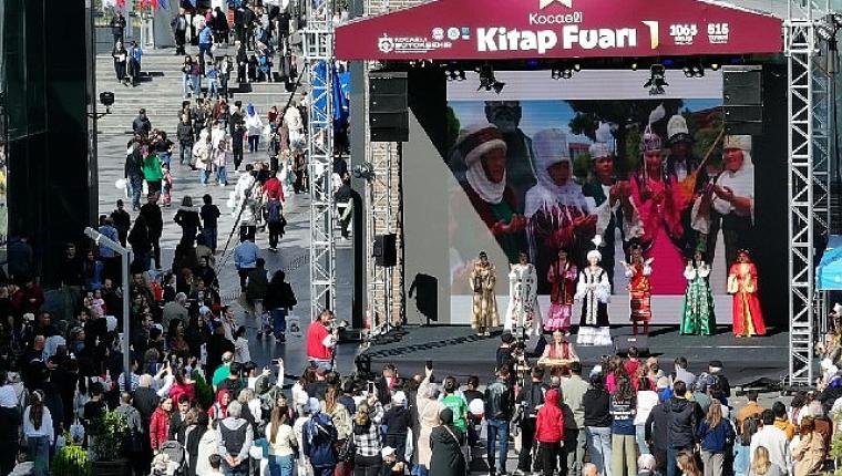 Hasret bitti, kitapların şehri yeniden canlandı