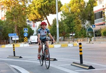 Bisiklet Yolu Projesi Etap Etap Hizmete Sunuluyor