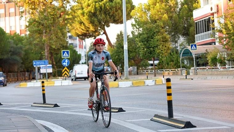 Bisiklet Yolu Projesi Etap Etap Hizmete Sunuluyor