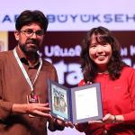 Soyoung Park, Kocaeli Kitap Fuarı'nda genç okurlara seslendi; “Dünyadaki en özel kişi kendinizsiniz"