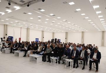 Başkan Vekili Büşra Özdemir Serik'te muhtarlarla buluştu