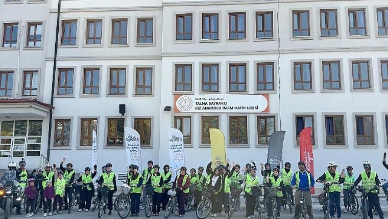 Konya Büyükşehir'in “Bisiklet Dostu Okul" Projesiyle Öğrenciler Pedal Çeviriyor