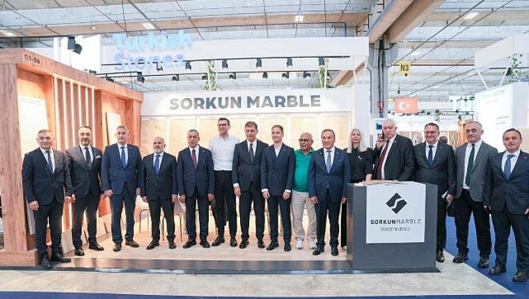 Başkan Tugay'dan İtalya'da Marble İzmir temasları
