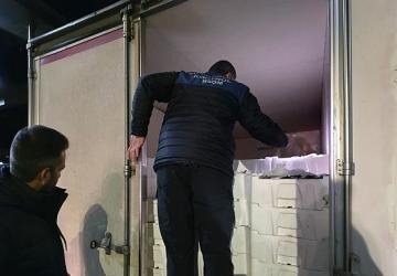 Buca Balık Hali'nde Gece Denetimi: Yasa Dışı Avlanan Su Ürünlerine El Konuldu