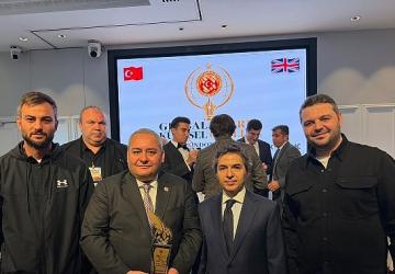Keçiören Belediye Başkanı Özarslan'a Londra'da “Küresel Hizmet Ödülü"