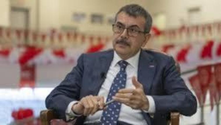 MEB'den 81 ile genelge: Cep telefonu, veli randevusu, önlük ve deneme sınavlarında yeni dönem