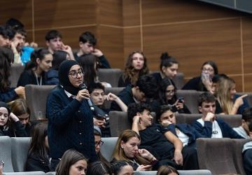 Başkan Büyükakın'dan gençlere kariyer tavsiyesi: “Hata yapmaktan korkmayın"