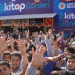 Kahta 2. Kitap Günleri’nde yoğun ilgi: Salonlar doldu, ziyaret saatleri uzatıldı