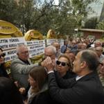 İzmir, eski başkanına veda etti
