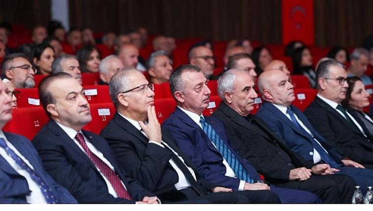 Başkan Büyükakın, Kültür Şûrası'nda konuştu: “Şehrin hikayesini hep birlikte yazacağız"