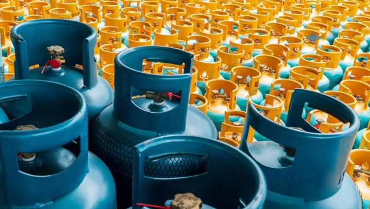 12 kilogramlık mutfak tüpü üç günde 130 TL zamlandı