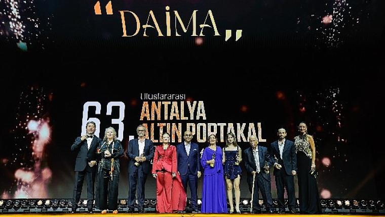 Altın Portakal 'Daima' diyerek Sinema Meşalesini 63. kez yaktı