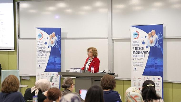 Erişkin Aşılamasıyla İlgili Son Gelişmeler Acıbadem Üniversitesi'nde Masaya Yatırıldı
