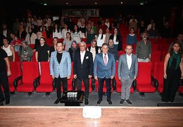 Başkan Topaloğlu öğrenci velileriyle bir araya geldi