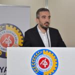 ADIYAMAN (PERRE) - (Berfin GÜRBÜZ) - Adıyaman Ticaret ve Sanayi Odası'nda (ATSO) organ seçimlerinin ardından gerçekleştirilen Yönetim Kurulu Başkanlığı seçiminde mevcut Başkan Mehmet Torunoğlu yeniden başkan seçilerek gü...