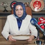 ADIYAMAN (PERRE) - (Mustafa KAMIŞ) - GAP İdaresi Başkanlığı İnsani ve Sosyal Gelişme Genel Koordinatörü Adalet Budak Akbaş ve Sevgi Özden, Kahta GAP Kütüphanesi'ni ziyaret ederek incelemelerde bulundu.