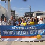 ADIYAMAN (PERRE) - (Murat KAYIŞ) - Eğitim ve Bilim Emekçileri Sendikası (Eğitim Sen) Adıyaman Şubesi, Manisa'nın Turgutlu ilçesinde 11 öğrencinin yaralandığı silahlı saldırının ardından Adıyaman Kent Meydanı'nda basın aç...