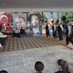 ADIYAMAN (PERRE) - Şeriban ÖZÇAKMAK - Adıyaman'da Alevi Kültür Dernekleri Rıza Tanrıverdi Cemevi ile Alevi Kültür Dernekleri Adıyaman Şubesi tarafından düzenlenen Muharrem Ayı Aşure Programı, yoğun katılımla gerçekleştir...