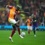 İSTANBUL (PERRE) - (Emrah PARLAR) - UEFA Şampiyonlar Ligi'nin 2'nci haftasında Barcelona'yı konuk eden Galatasaray, ilk yarıyı 1-1 tamamladığı karşılaşmadan 4-1 mağlup ayrıldı.
