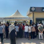 ADIYAMAN (PERRE) - (Berfin GÜRBÜZ) - Adıyaman Belediyesi'nin Yeni Mahalle'deki 10 dönümlük üretim alanında yerli tohumlarla ve kimyasal ilaç kullanılmadan yetiştirdiği yaz sebzeleri hasadın ardından satışa sunuldu.