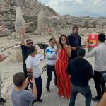 ADIYAMAN (PERRE) - Adıyaman Nemrut Rotary Kulübü'nün 24'üncü kez düzenlediği "Engellilerle Zirvede - Nemrut'a Tırmanıyoruz" projesinde, 2206 metre yükseklikteki Nemrut Dağı'ndan çocuk felcine karşı uluslararası çağrı yap...