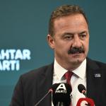 ANKARA (PERRE) - (Berfin GÜRBÜZ) - Anahtar Parti Genel Başkanı Yavuz Ağıralioğlu, TBMM'ye sunulması beklenen "Çerçeve Yasa" teklifine ilişkin sert açıklamalarda bulundu.