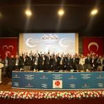 ADIYAMAN (PERRE) - (Şeriban ÖZÇAKMAK) - Milliyetçi Hareket Partisi (MHP) Malatya Milletvekili Mehmet Celal Fendoğlu, Adıyaman Tütün Pazarı'nı ziyaret ederek üreticiler ve esnafla bir araya geldi.