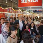 ADIYAMAN (PERRE) - (Mustafa KAMIŞ) - Kahta Belediyesi tarafından bu yıl ikincisi düzenlenen Kahta Kitap Günleri'ne katılan yazar ve şair Murat Kayış, organizasyona ilişkin değerlendirmelerde bulundu.
