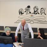 ADIYAMAN (PERRE) - (Berfin GÜRBÜZ) - Adıyaman Gençlik ve Spor İl Müdürü Hüseyin Elüstü, Besni ilçesinde gençlere yönelik hizmet veren Mehmet Servi Erdemoğlu Kız Öğrenci Yurdu ile Gülşah Boy Gençlik Merkezi'ni ziyaret ede...
