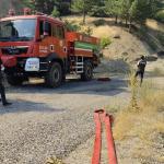 ADIYAMAN (PERRE) - (Şeriban ÖZÇAKMAK) - Adıyaman'ın Sincik ilçesine bağlı Alancık Köyü kırsalında ormanlık alanda çıkan yangına havadan ve karadan müdahale ediliyor.