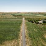 ADIYAMAN (PERRE) - (Şeriban ÖZÇAKMAK) - Adıyaman İl Özel İdaresi tarafından Samsat ilçesine bağlı Gölpınar Köyü'nde yürütülen Bitümlü Sıcak Karışım (BSK) asfalt çalışmaları planlanan program doğrultusunda devam ediyor.
