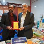 ADIYAMAN (PERRE) - (Mustafa KAMIŞ) - Kahta Belediyesi tarafından bu yıl ikincisi düzenlenen Kahta Kitap Günleri'ne katılan yazar ve şair Murat Kayış, organizasyona ilişkin değerlendirmelerde bulundu.