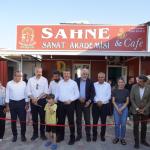 ADIYAMAN (PERRE) - (Murat KAYIŞ) - Hasan Hüseyin Taştan ve Murat Çeçen'in girişimleriyle kurulan Sahne Sanat Akademisi, düzenlenen törenle hizmete açıldı.