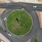 ADIYAMAN (PERRE) - (Berfin GÜRBÜZ) - Adıyaman Belediyesi, Karapınar, Yeni Mahalle ve Yeni Sanayi mahallelerinin kesişiminde bulunan, Kent, Hısnı Mansur, Bağdere ve Huzur caddelerini birbirine bağlayan akıllı kavşaktaki ç...