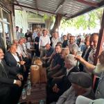 ADIYAMAN (PERRE) - (Şeriban ÖZÇAKMAK) - Milliyetçi Hareket Partisi (MHP) Malatya Milletvekili Mehmet Celal Fendoğlu, Adıyaman Tütün Pazarı'nı ziyaret ederek üreticiler ve esnafla bir araya geldi.