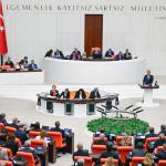 ANKARA (PERRE) - (Berfin GÜRBÜZ) - YENİ Parti Genel Başkanı Özgür Özel, TBMM Genel Kurulu'nda görüşülen "Milli Dayanışma ve Toplumsal Bütünleşmenin Güçlendirilmesine Dair Kanun Teklifi"ne "evet" oyu vereceğini açıkladı.